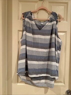 Old Navy Blue and White Striped Sleeveless V-Neck Tank